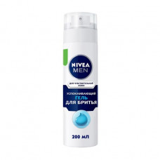 The shaving gel calming for sensitive skin of NIVEA does not contain alcohol, 200 ml