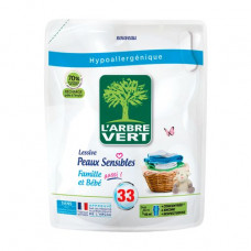 Liquid means for washing of L'Arbre Vert Sensitive 33 washings, 1.5 l (spare wheel)