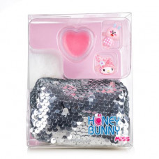 Set for girls of Honey Bunny Miss the Glamourous image (a make-up bag + lip gloss of 3 g + 2 ringlets)