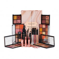 Set for a make-up of Makeup Revolution The Ultimate Glamour Collection, 17 units