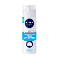 The cooling Nivea Men shaving foam for sensitive skin, men's, 200 ml