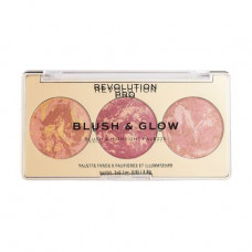 Palette for a make-up of the person Revolution Pro Blush & Glow Face Palette Cranberry Glow, 2.8 g