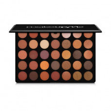 Palette of the eye shadow Make Up Me R35