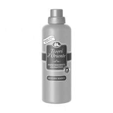 The perfumed Tesori d'Oriente fabric softener White musk, 750 ml