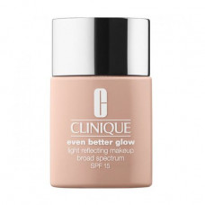 Foundation for the person Clinique Even Better Glow Light Reflecting Makeup SPF 15, WN 04 Bone, 30 ml