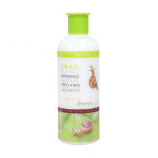 The moistening emulsion for the person FarmStay Visible Difference Moisture Emulsion Snail with mutsiny snails, 350 ml